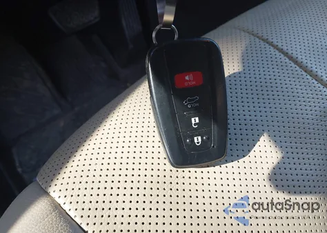 2020 Toyota Highlander Hybrid Limited z USA, uszkodzony, nr VIN 5TDDBRCH3LS008547